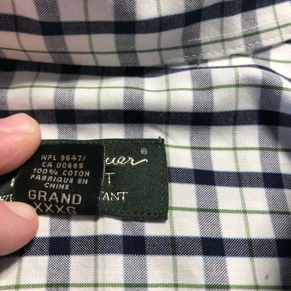 Mens Button Down Navy and White Plaid Shirt - Picture 4 of 4